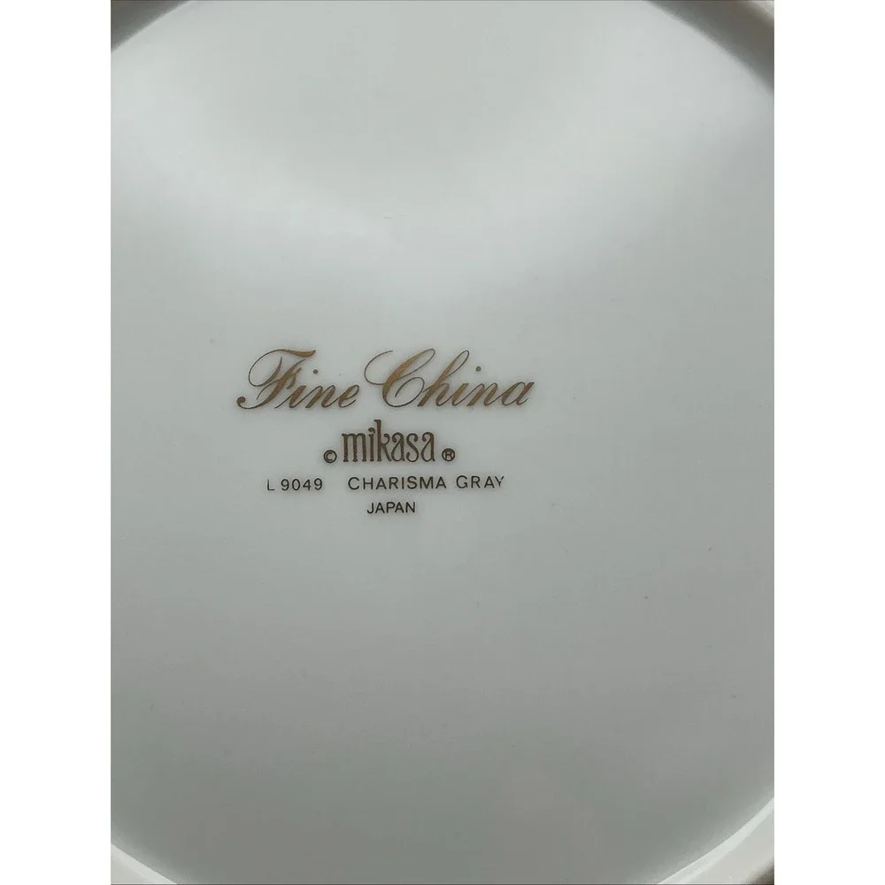 Mikasa Charisma Gray Salad Plates 7.5